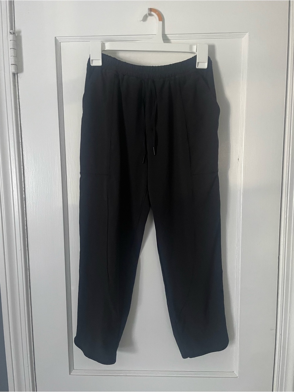 Lululemon Final Play Crop *23" in Black Women’s Sz 4 - Picture 2 of 6
